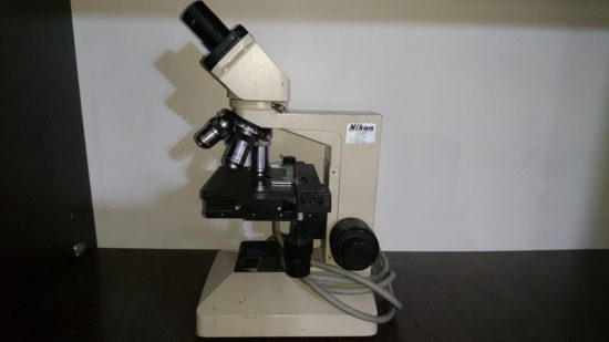 میکروسکوپ کارکرده نیکون مدل SE