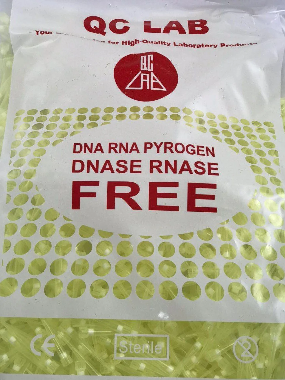 نوک سمپلر 200 لاندا RNase DNase FREE فیلتردار برند QC